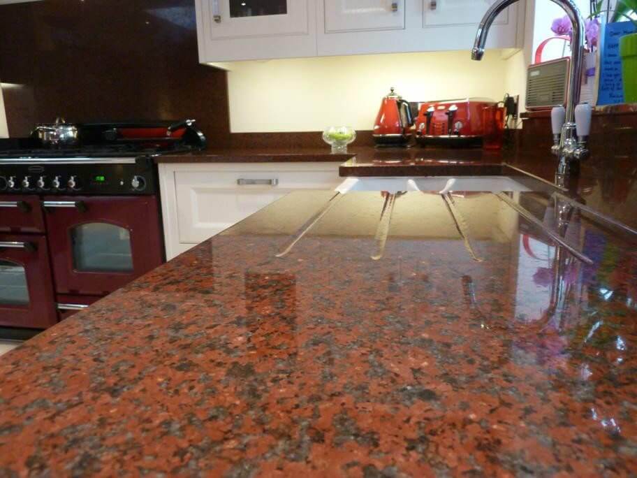 капустинский красный гранит